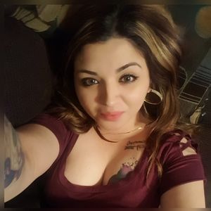 Meet your Posher, Rina